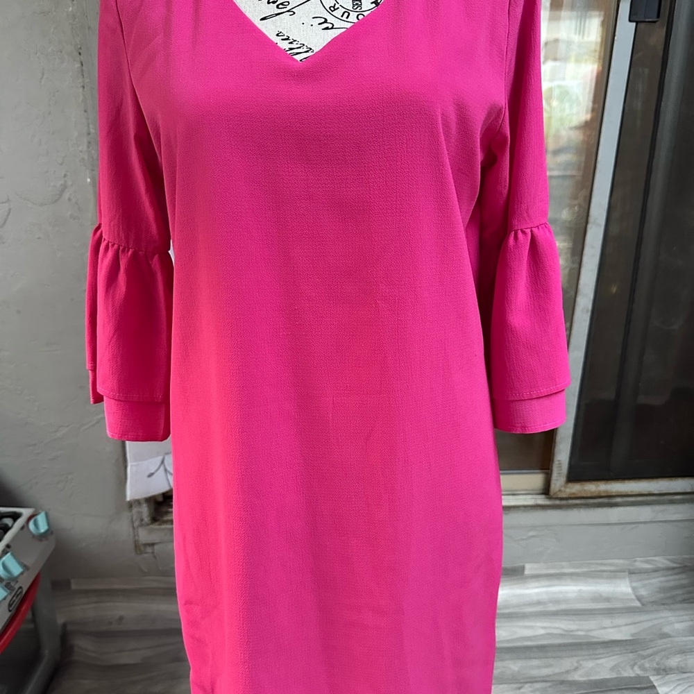 BELONGSCI Pink V-Neck Dress with Bell Sleeves